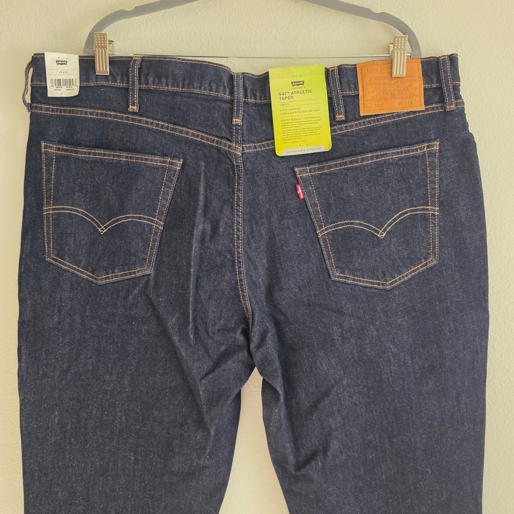 Levi's 541 Athletic Taper Jeans Mens 44x30 Dark Indigo NWT Stretch Premium - Picture 4 of 13